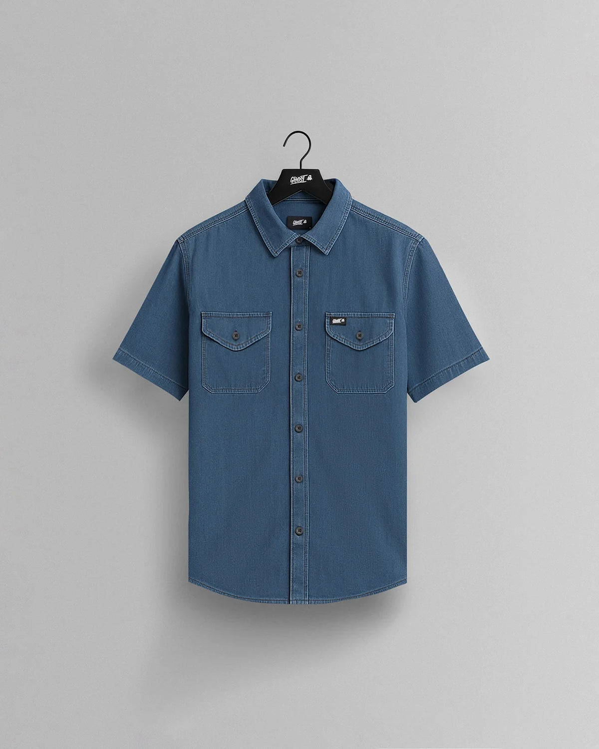 GHOST® CORE SHORT SLEEVE BUTTON DOWN | CHAMBRAY